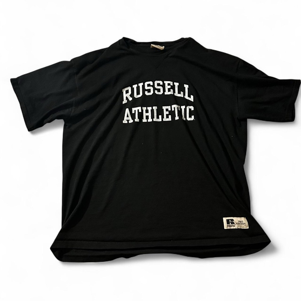 Vintage Russell Athletic Black Tee | Collegiate Graphic T-Shirt